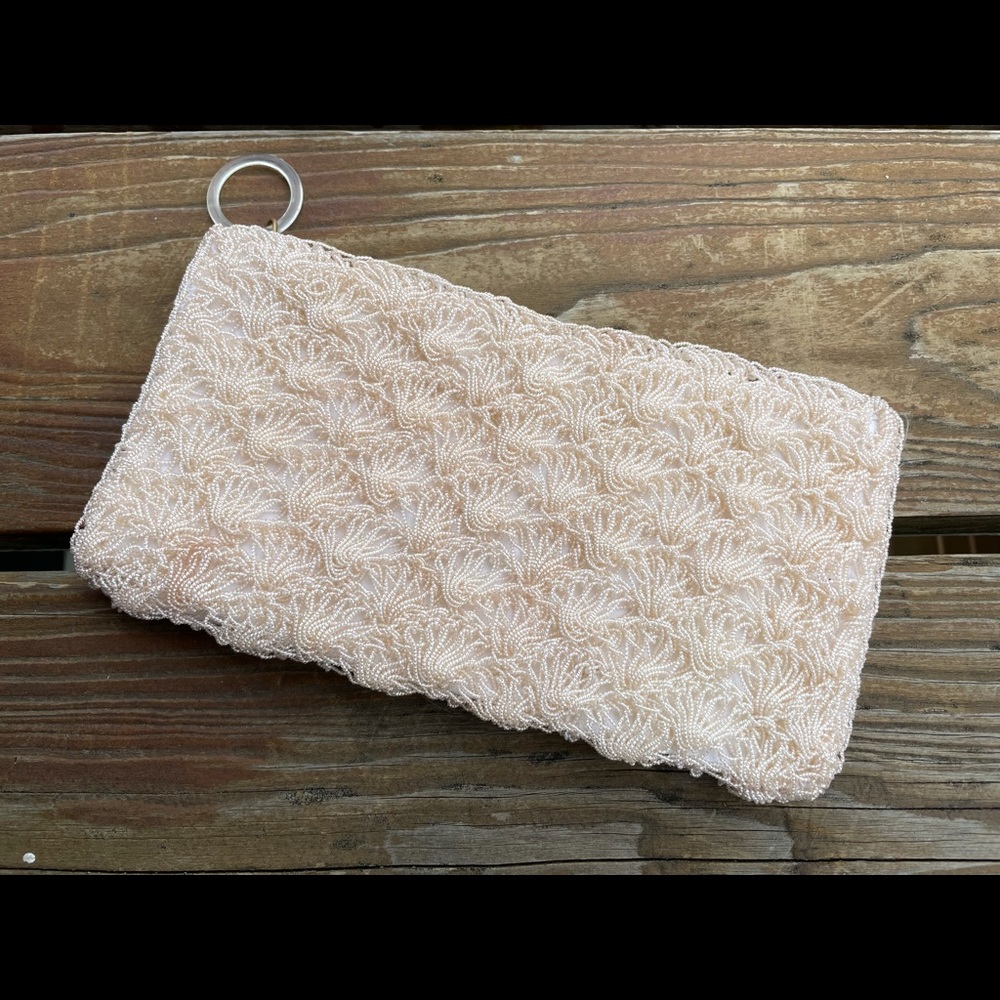 Vintage Cream Beaded Clutch